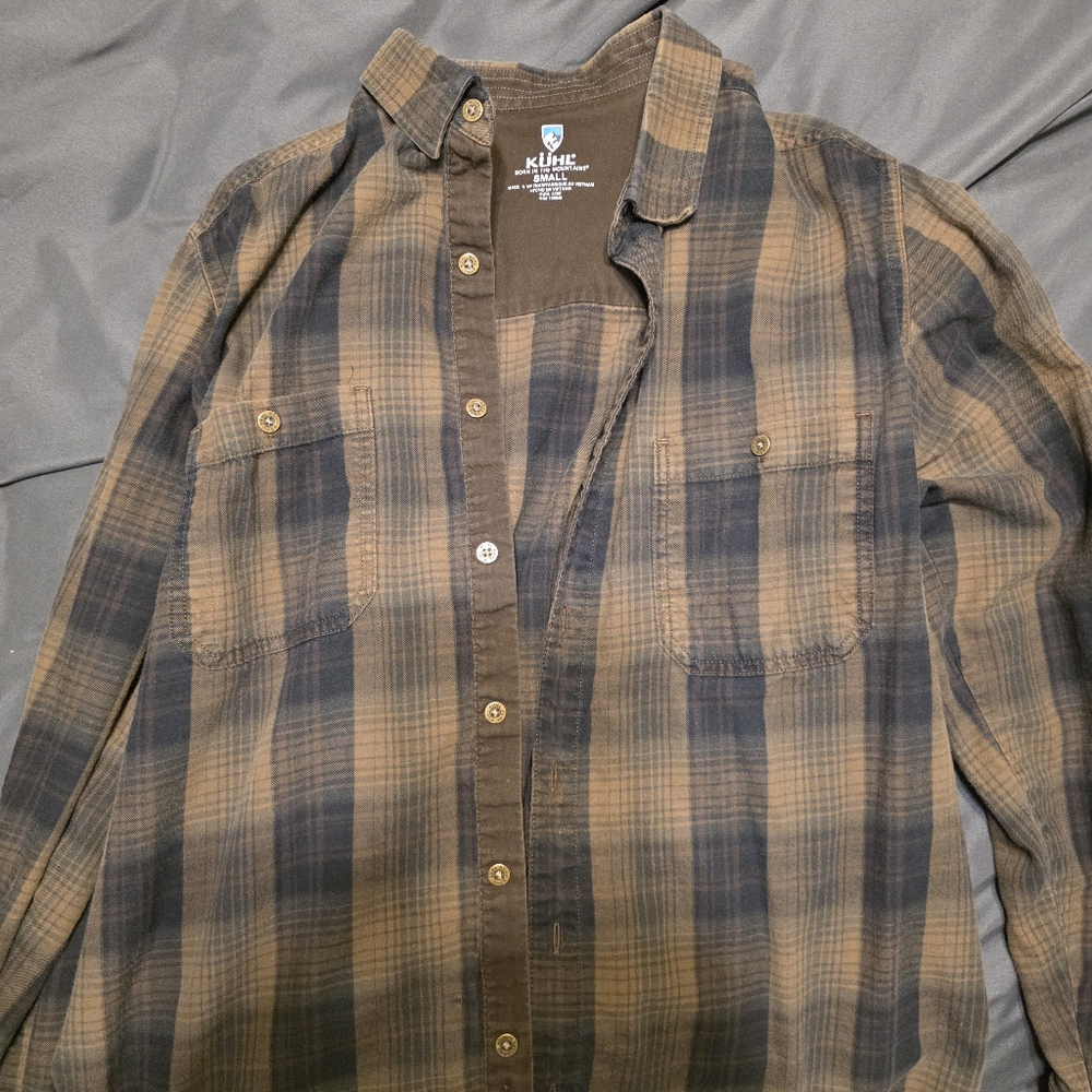 Kuhl Casual Button Down Shirt Brown and Black